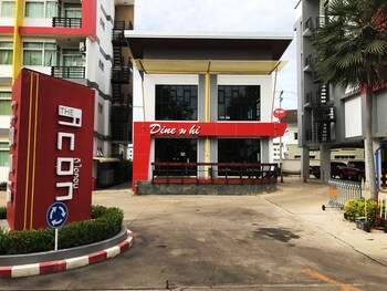 the icon service apartment