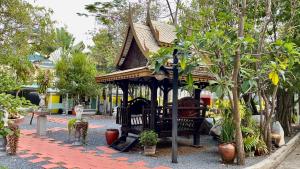 kwanruen resort