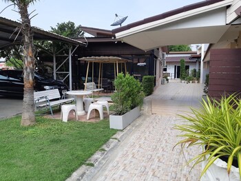 the chill house