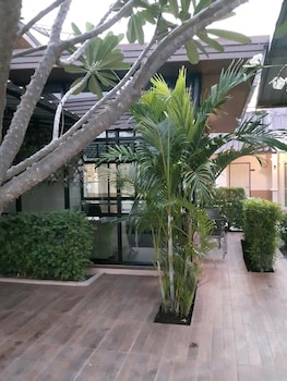 the chill house