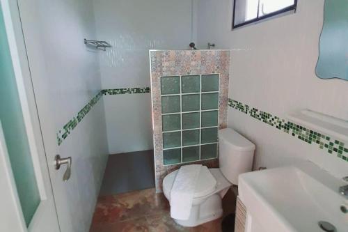 phen waree ampawa resort