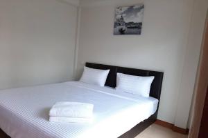 phen waree ampawa resort