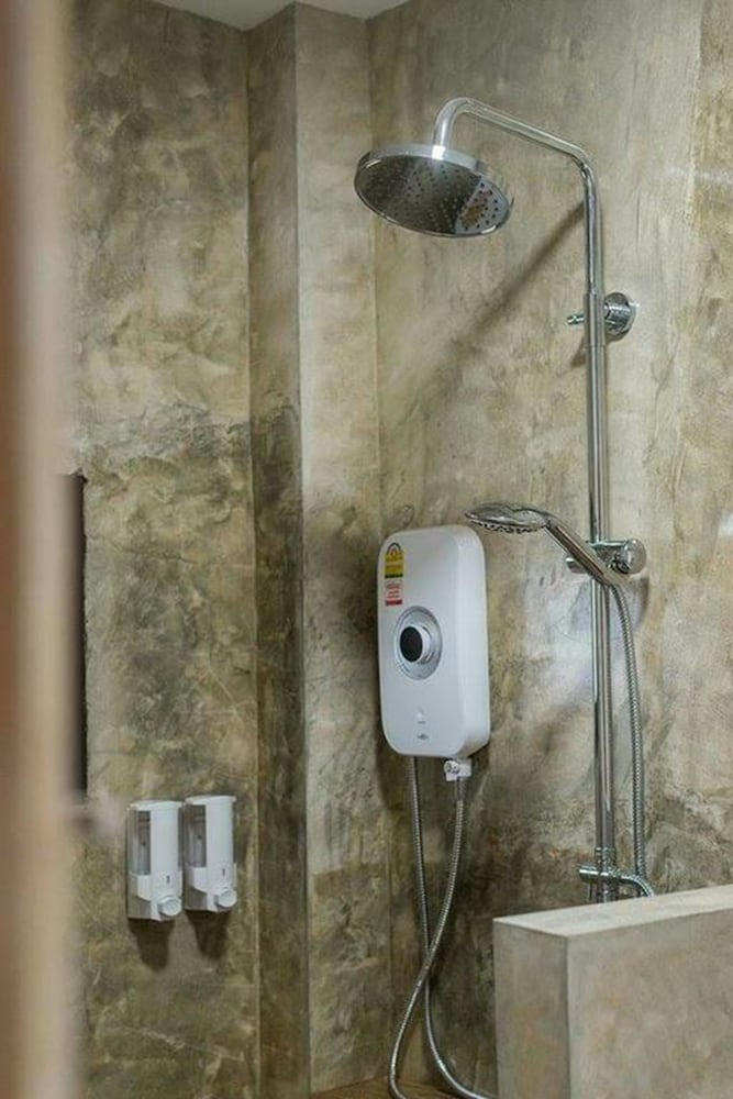 baansuan tisa resort