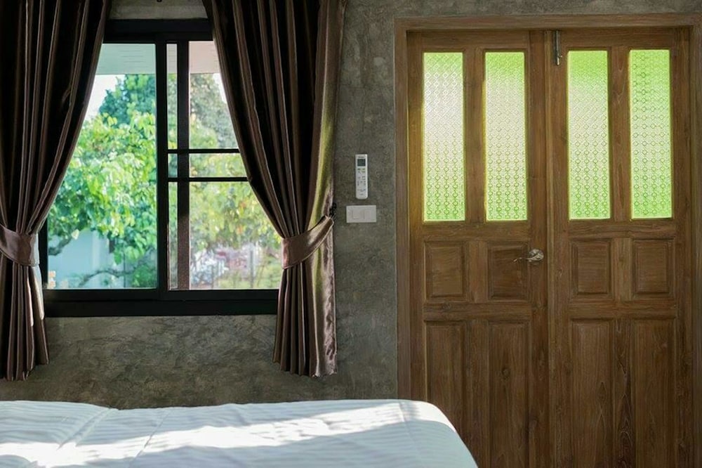 baansuan tisa resort