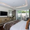 lk emerald beach