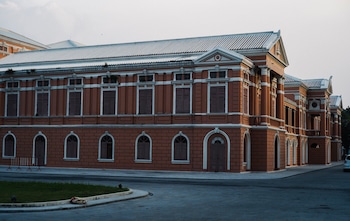 1905 heritage corner