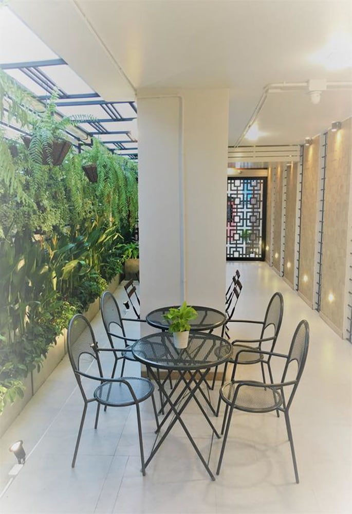 bangkok saran poshtel