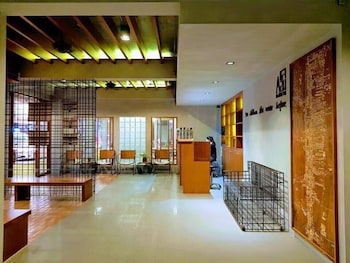 laekhon nonbai hotel