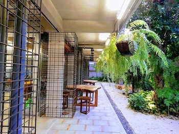laekhon nonbai hotel