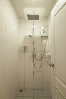 ekanake hostel