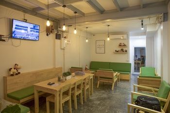 ekanake hostel