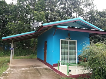 Charoensook Resort,Ban Phu>>Ban Khao,2.5 star