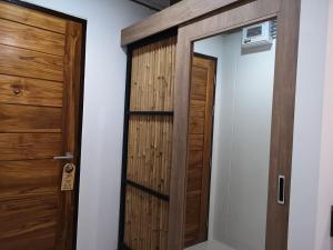 luck esan loft hostel