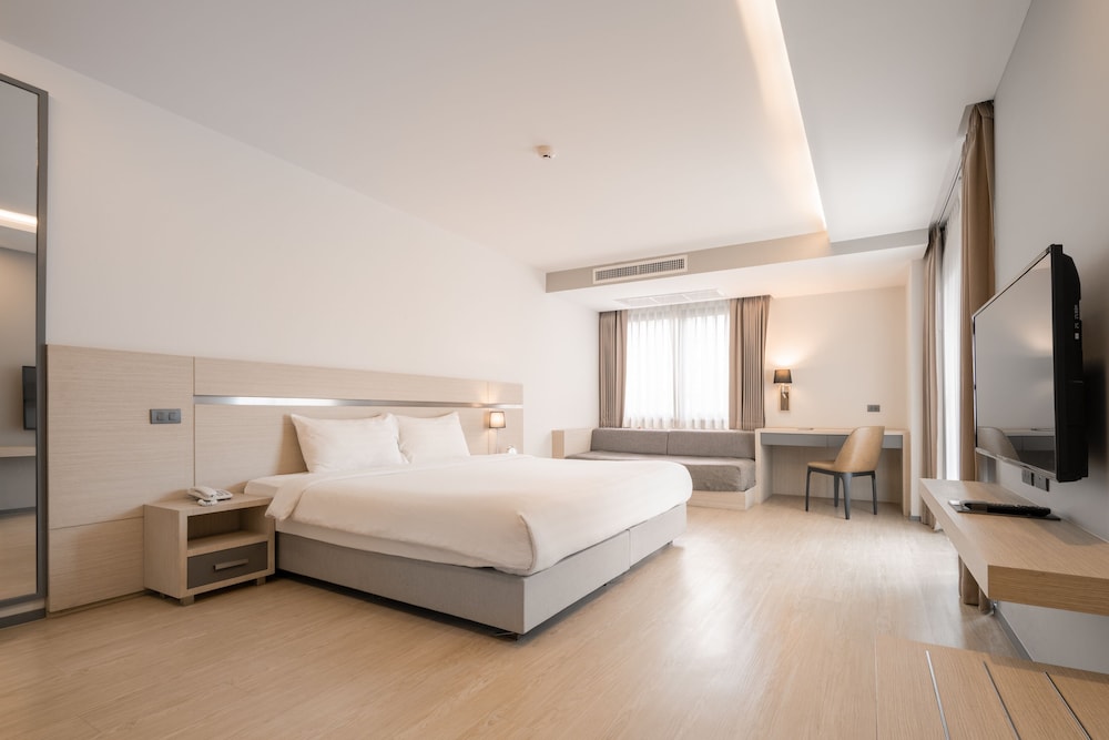 samyan serene hotel