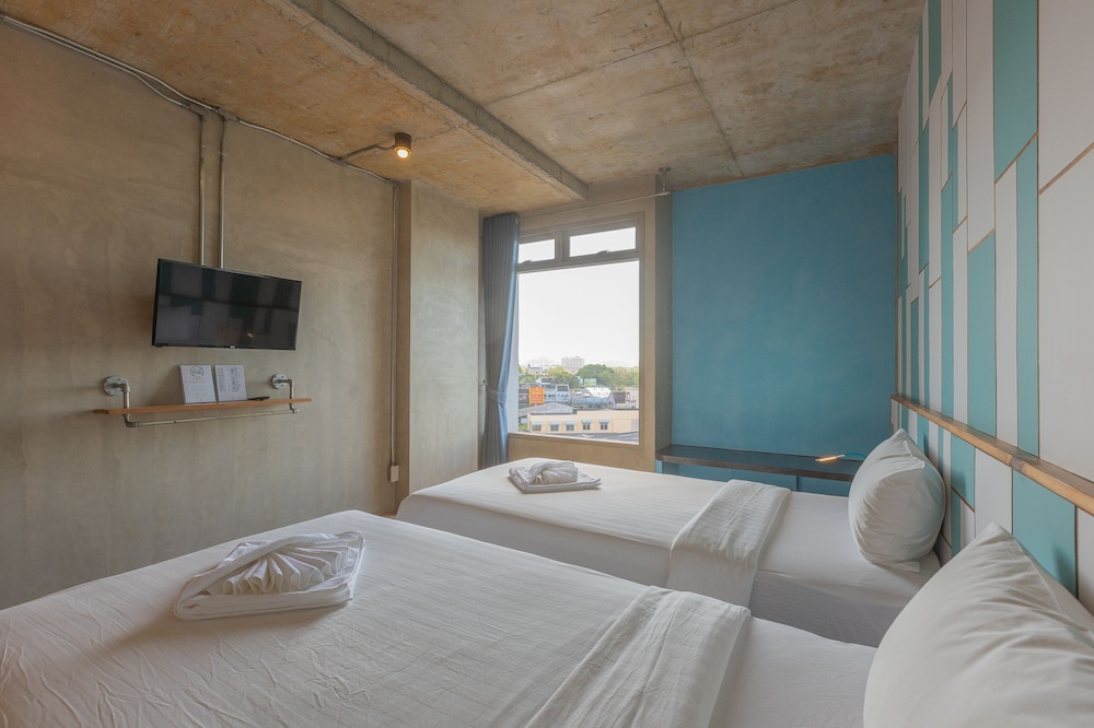 ecoloft hotel