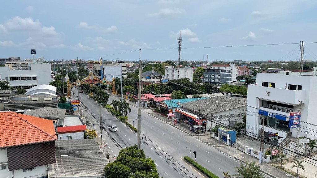 baan paknam hotel