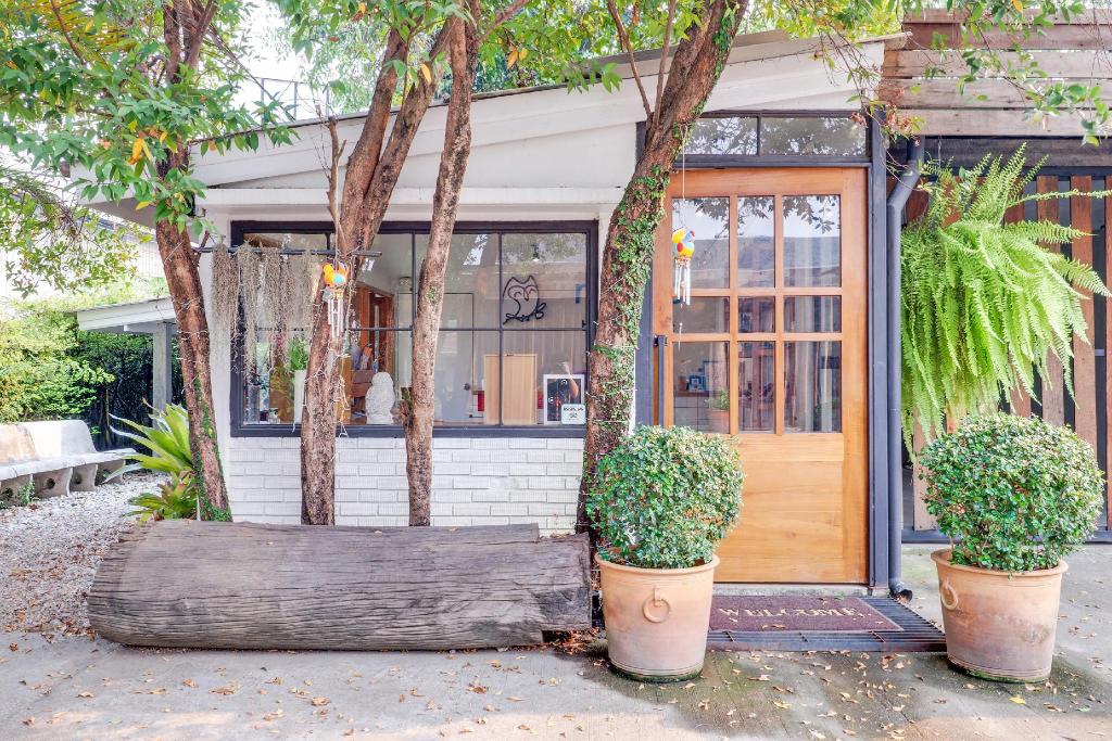ngeeb bed and breakfast