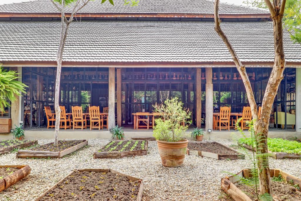 ngeeb bed and breakfast