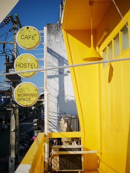 concept yard chiangrai adults only hostel