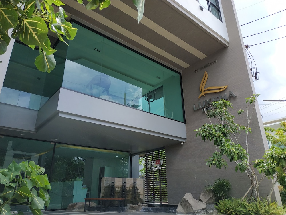 luxsna residence