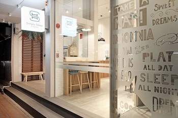 Simply Sleep Hotel,Bangkok>>Bang Rak,2 star