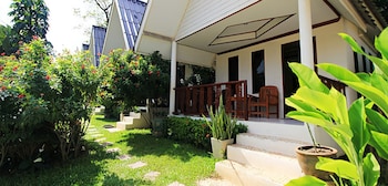 Tom Pizza Resort,Koh Samet>>Ko Samet,3 star