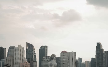 thea serviced apartment by th district