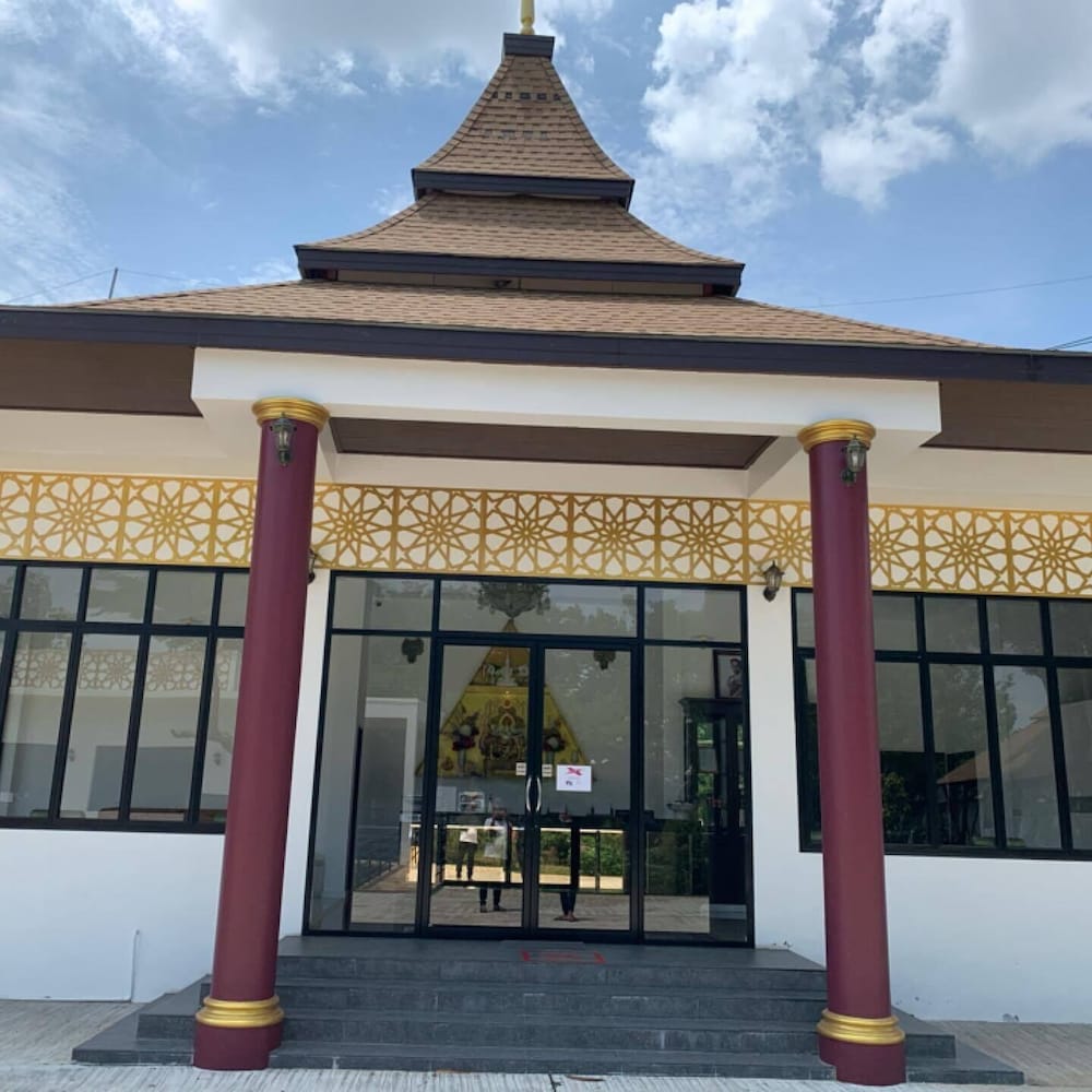 aura park resort