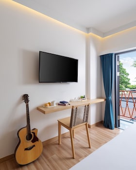 lub d koh samui chaweng beach hostel