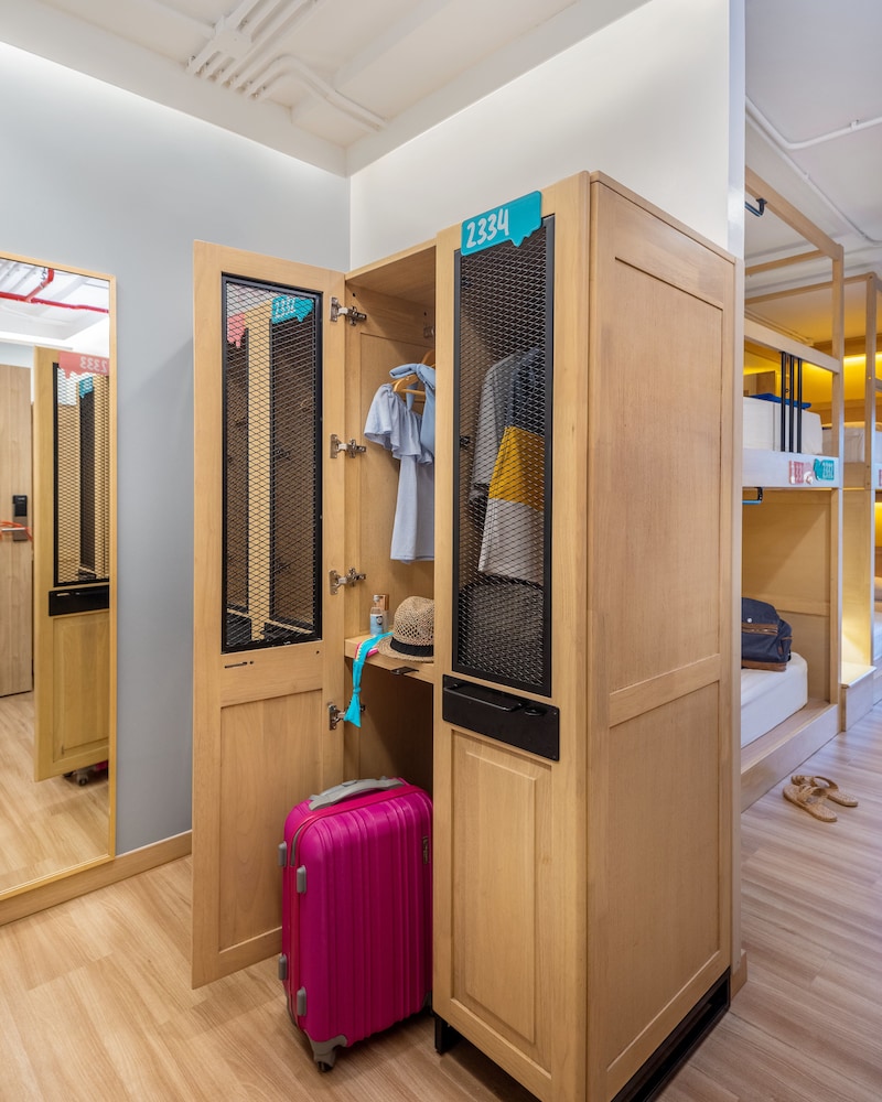 lub d koh samui chaweng beach hostel