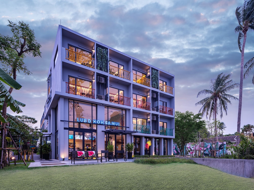 lub d koh samui chaweng beach hostel