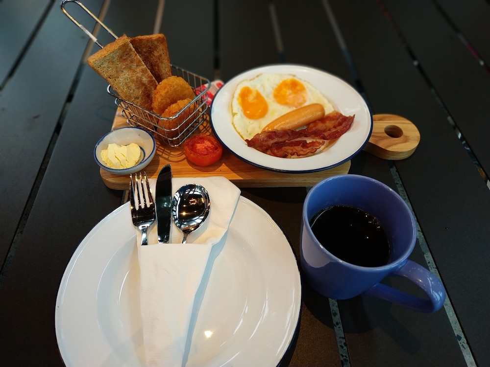 lub d koh samui chaweng beach hostel