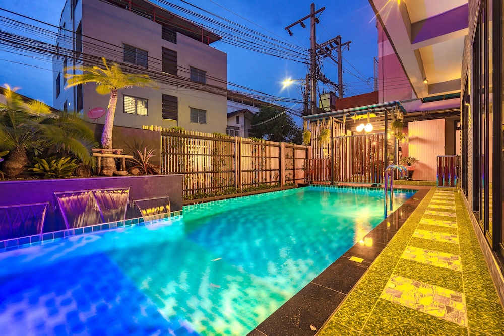 penyos residence