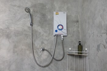 kru guesthouse