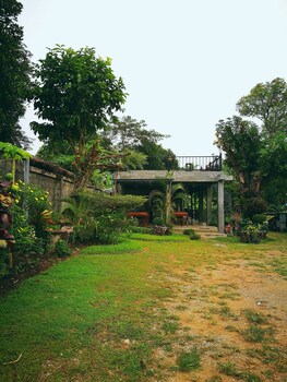 kru guesthouse