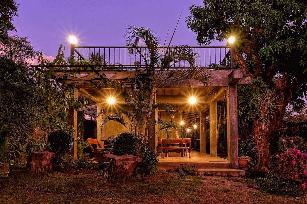 kru guesthouse