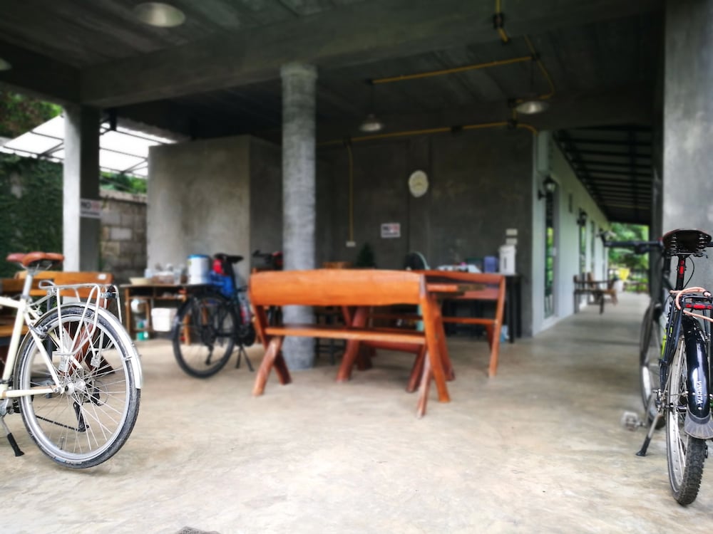 kru guesthouse