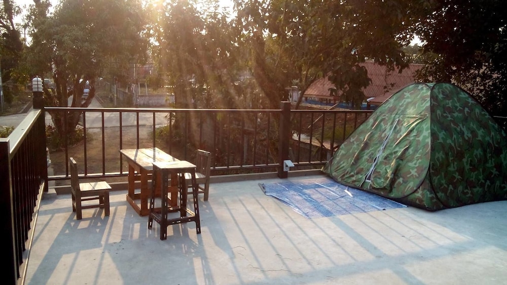 kru guesthouse