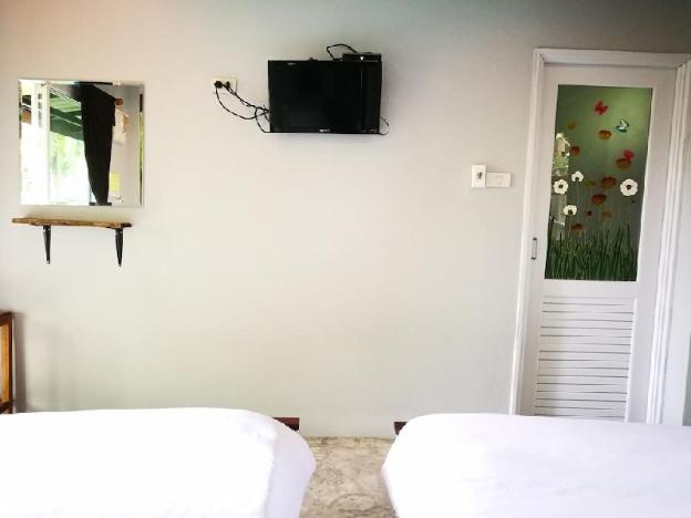 kru guesthouse