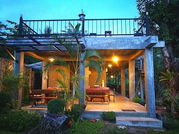 kru guesthouse