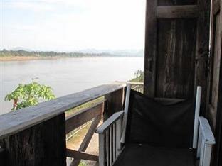 baan chankhiang at chiangkhan