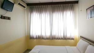 Wattana Trang Hotel,Trang>>Ko Kradan,3 star