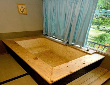 cdr hotspring resort