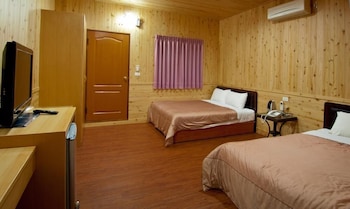 cdr hotspring resort