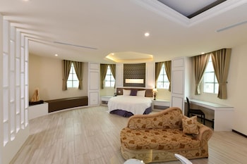 chuan cheng castle hotel