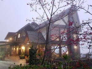 top cloud villa