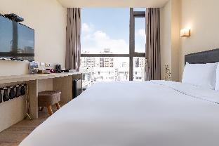 check inn express taichung fuxing