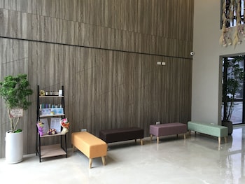 check inn express taichung fuxing
