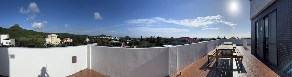 peninsula inn