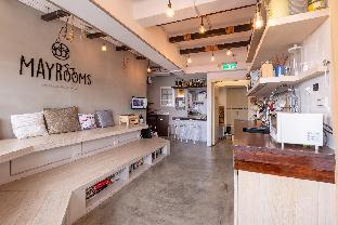 may rooms taipei main station hostel